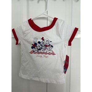 NWT Old Navy x Disney “Family Magic” Kids Tee – Size XS (5)